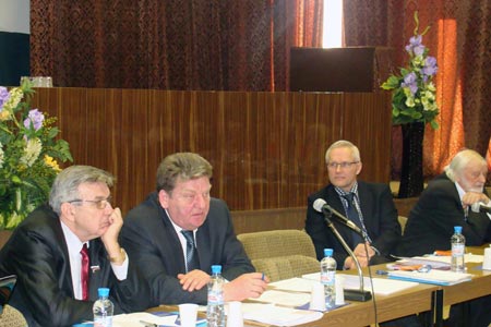 Депутат ГД РФ М.В.Тарасенко, Председатель Профсоюза А.Д.Василевский